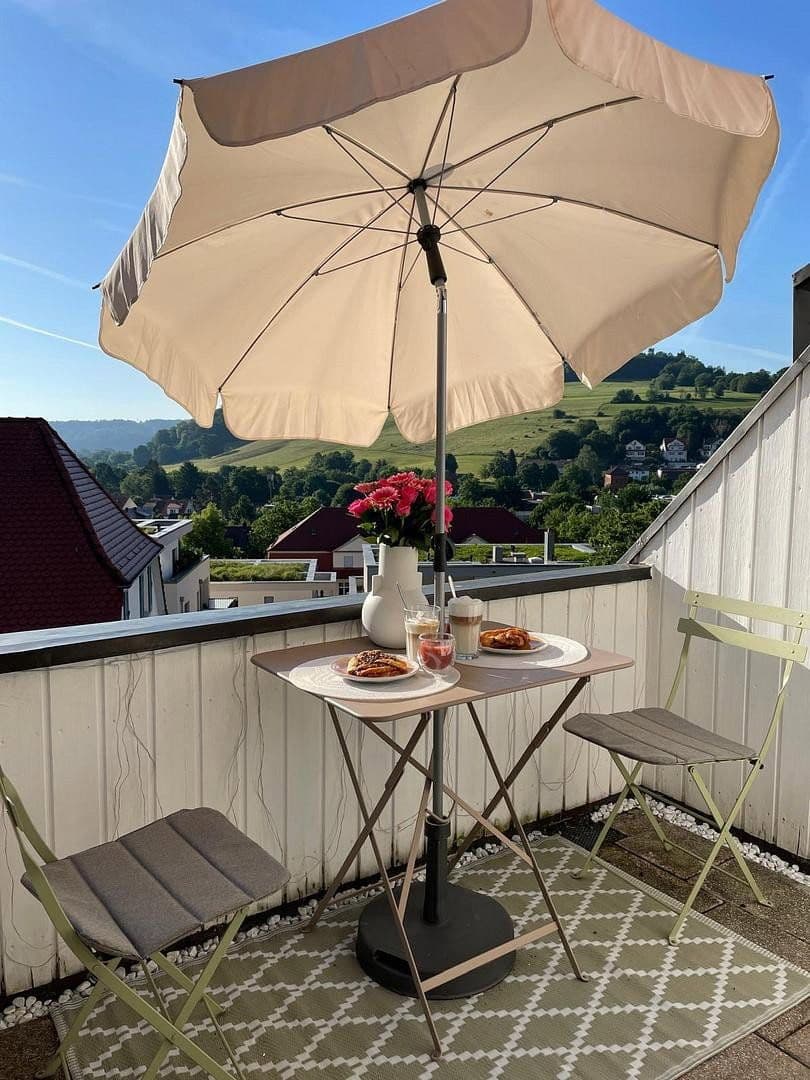 Pronájem bytu 2+1 51 m², Hackersteigle 8, Tübingen, Bádensko-Württembersko Pronájem bytu 2+1 51 m², Hackersteigle 8, Tübingen, Bádensko-Württembersko