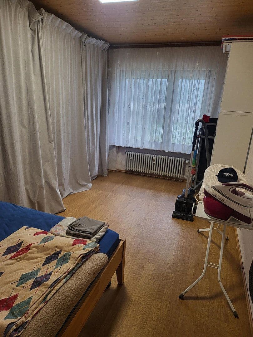 Prodej domu 205 m², pozemek 328 m², Freiberg am Neckar, Bádensko-Württembersko Prodej domu 205 m², pozemek 328 m², Freiberg am Neckar, Bádensko-Württembersko