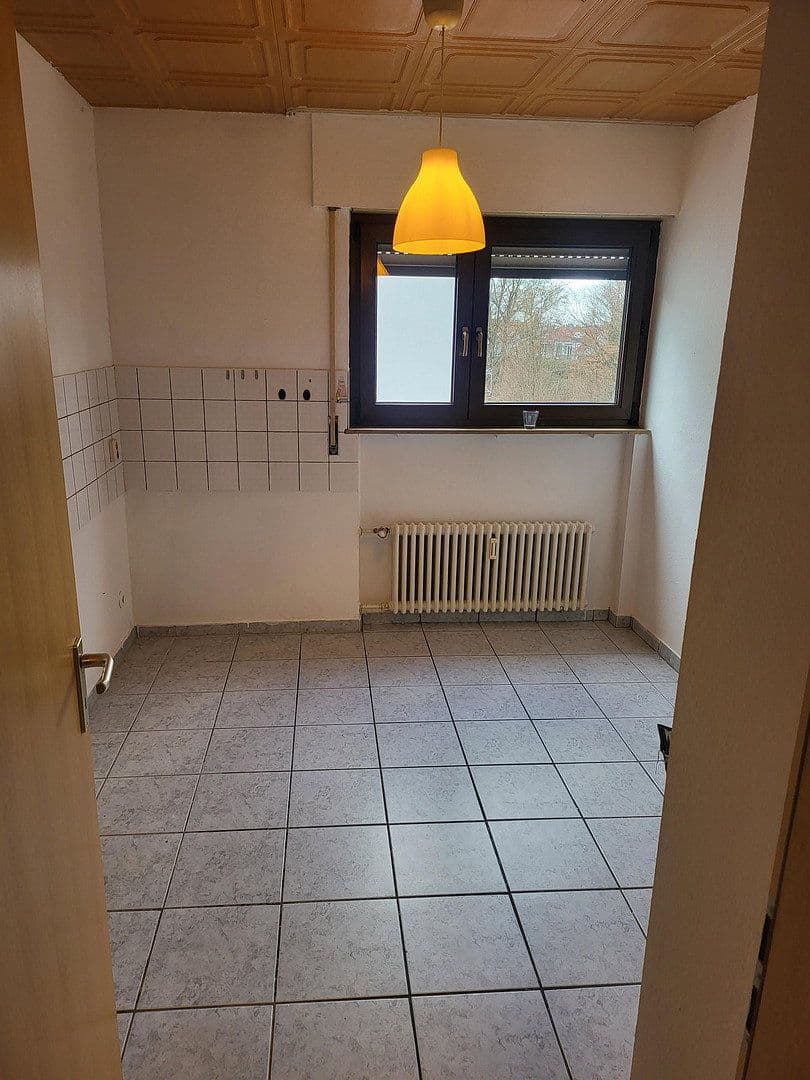 Prodej domu 205 m², pozemek 328 m², Freiberg am Neckar, Bádensko-Württembersko Prodej domu 205 m², pozemek 328 m², Freiberg am Neckar, Bádensko-Württembersko