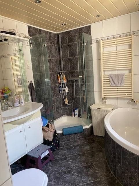 Prodej domu 100 m², pozemek 300 m², Hürth, Severní Porýní-Vestfálsko Prodej domu 100 m², pozemek 300 m², Hürth, Severní Porýní-Vestfálsko