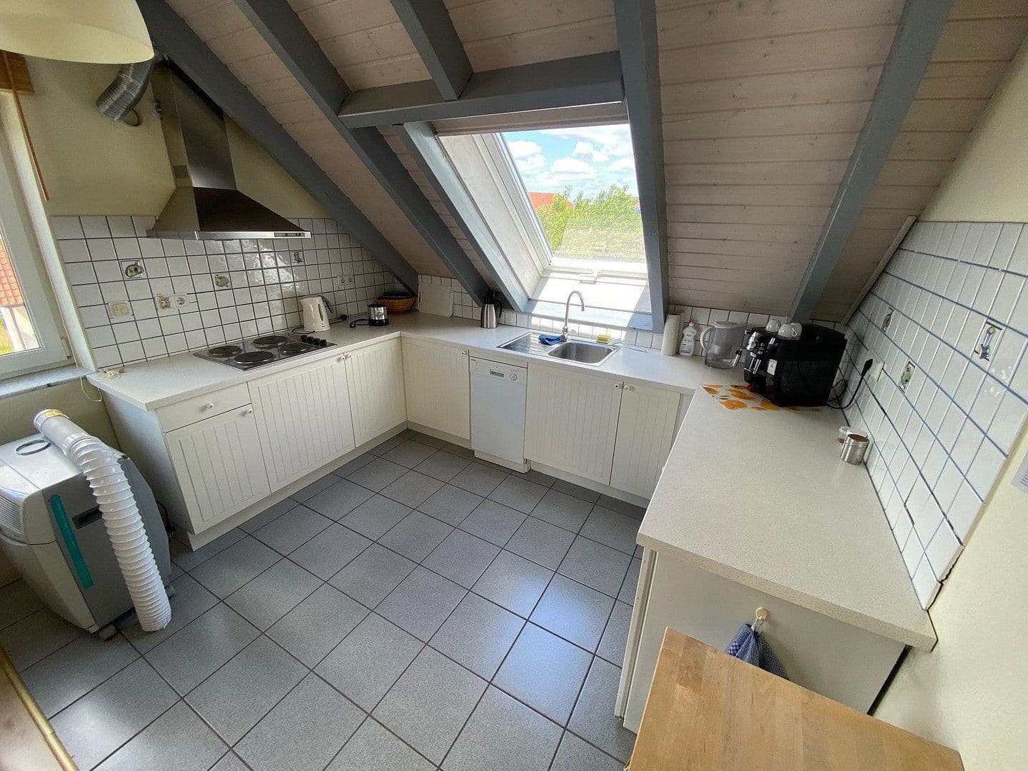 Pronájem kanceláře 122 m², Mainhausen, Hessen Pronájem kanceláře 122 m², Mainhausen, Hessen
