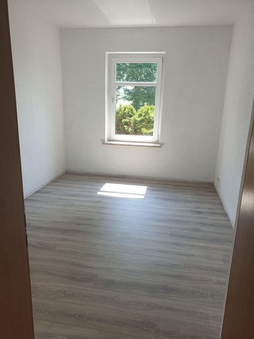 Pronájem bytu 3+1 85 m², Lange Straße 2, Cvikov, Sasko Pronájem bytu 3+1 85 m², Lange Straße 2, Cvikov, Sasko
