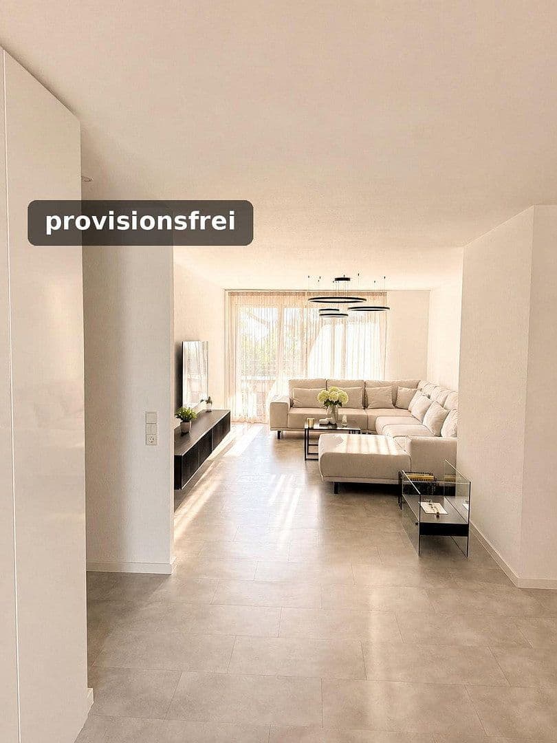 Prodej bytu 3+kk 85 m², Holzgerlingen, Bádensko-Württembersko Prodej bytu 3+kk 85 m², Holzgerlingen, Bádensko-Württembersko