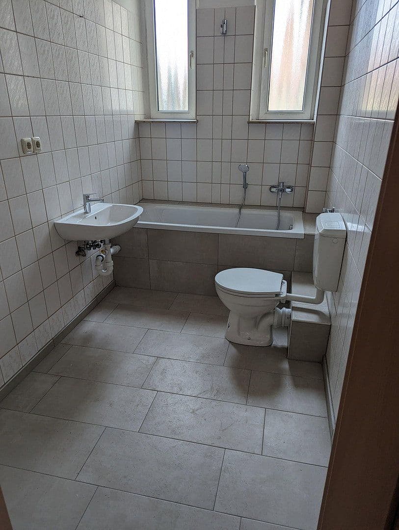 Prodej domu 753 m², Gagarinstraße 50, Gera, Durynsko Prodej domu 753 m², Gagarinstraße 50, Gera, Durynsko