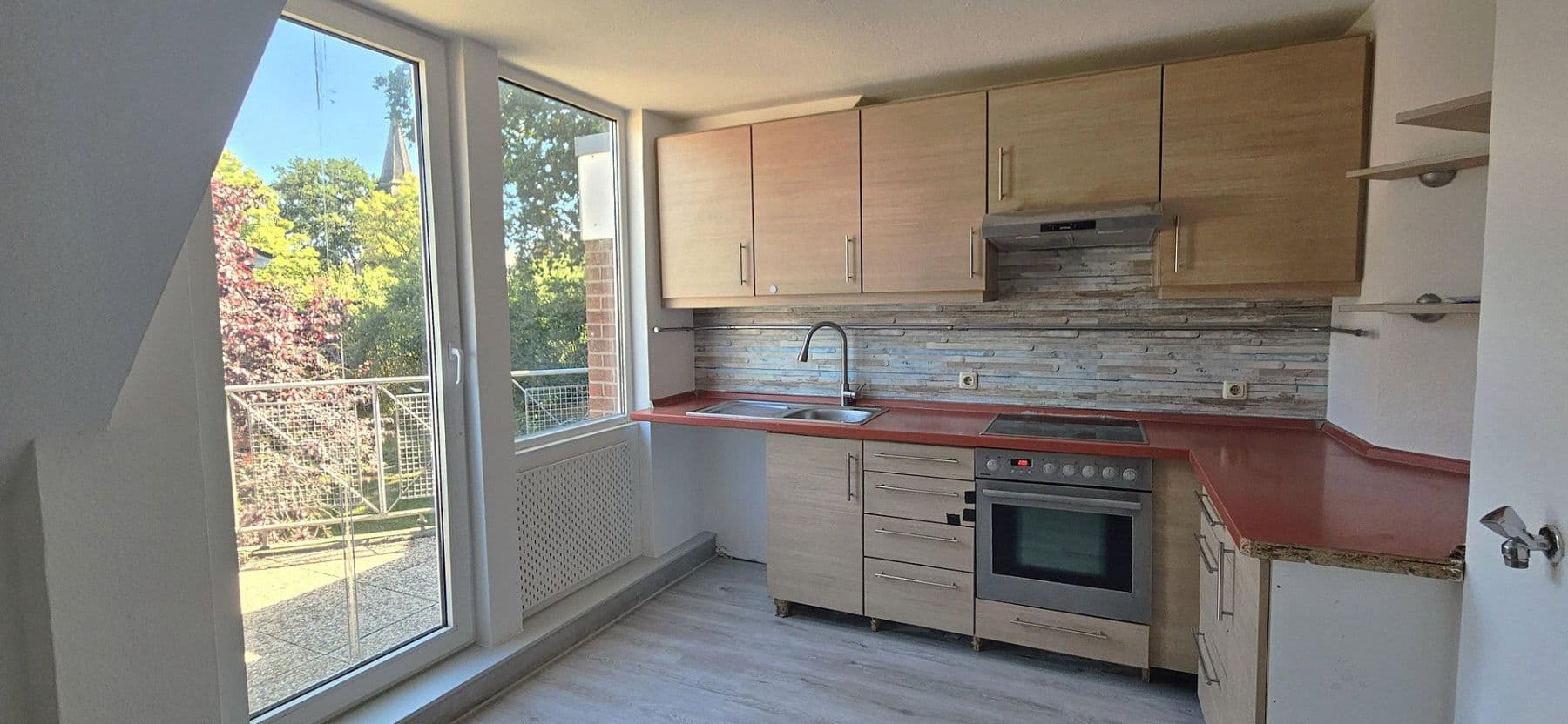 Pronájem bytu 4+1 112 m², Estorf, Dolní Sasko Pronájem bytu 4+1 112 m², Estorf, Dolní Sasko