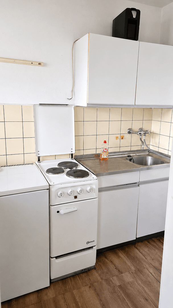 Pronájem bytu 1+1 29 m², Rembertiring 41, Bremen, Bremen Pronájem bytu 1+1 29 m², Rembertiring 41, Bremen, Bremen