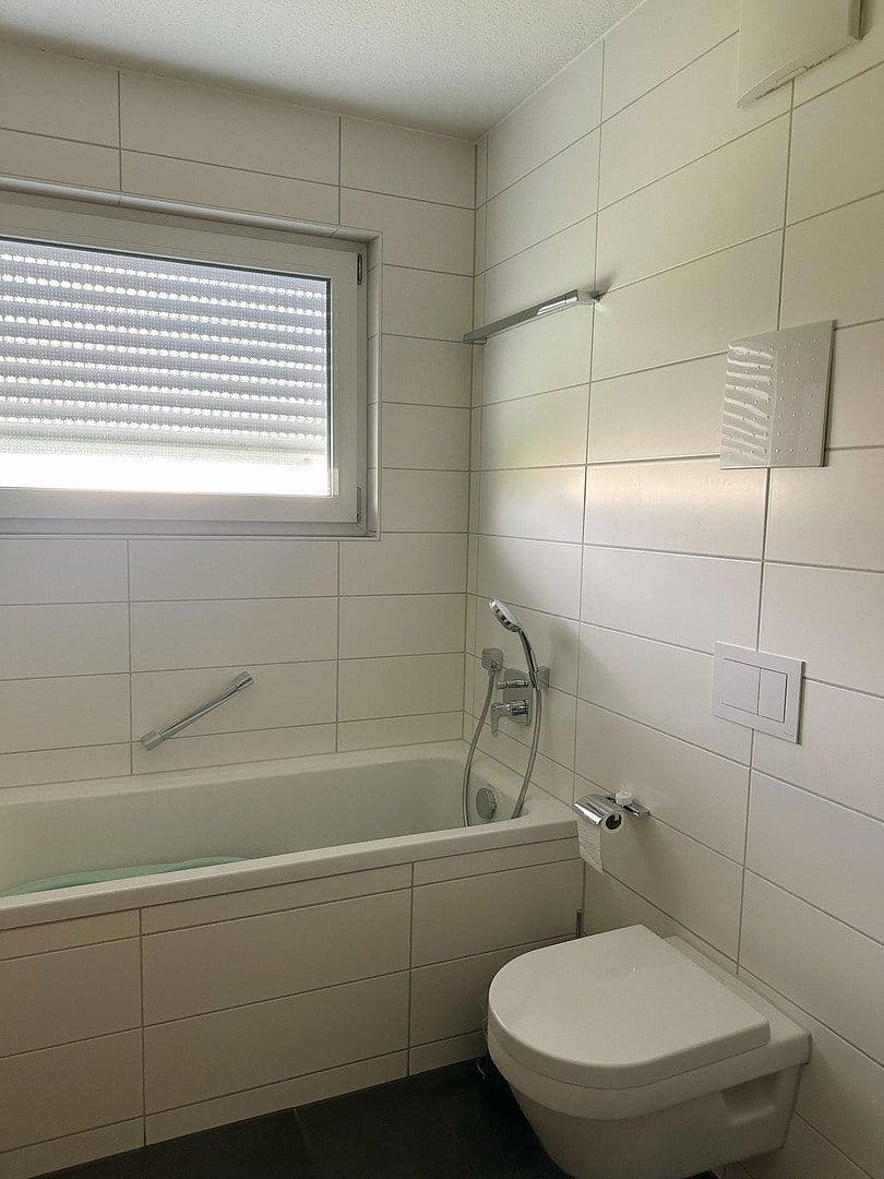 Pronájem bytu 4+1 108 m², Sindelfingen, Bádensko-Württembersko Pronájem bytu 4+1 108 m², Sindelfingen, Bádensko-Württembersko