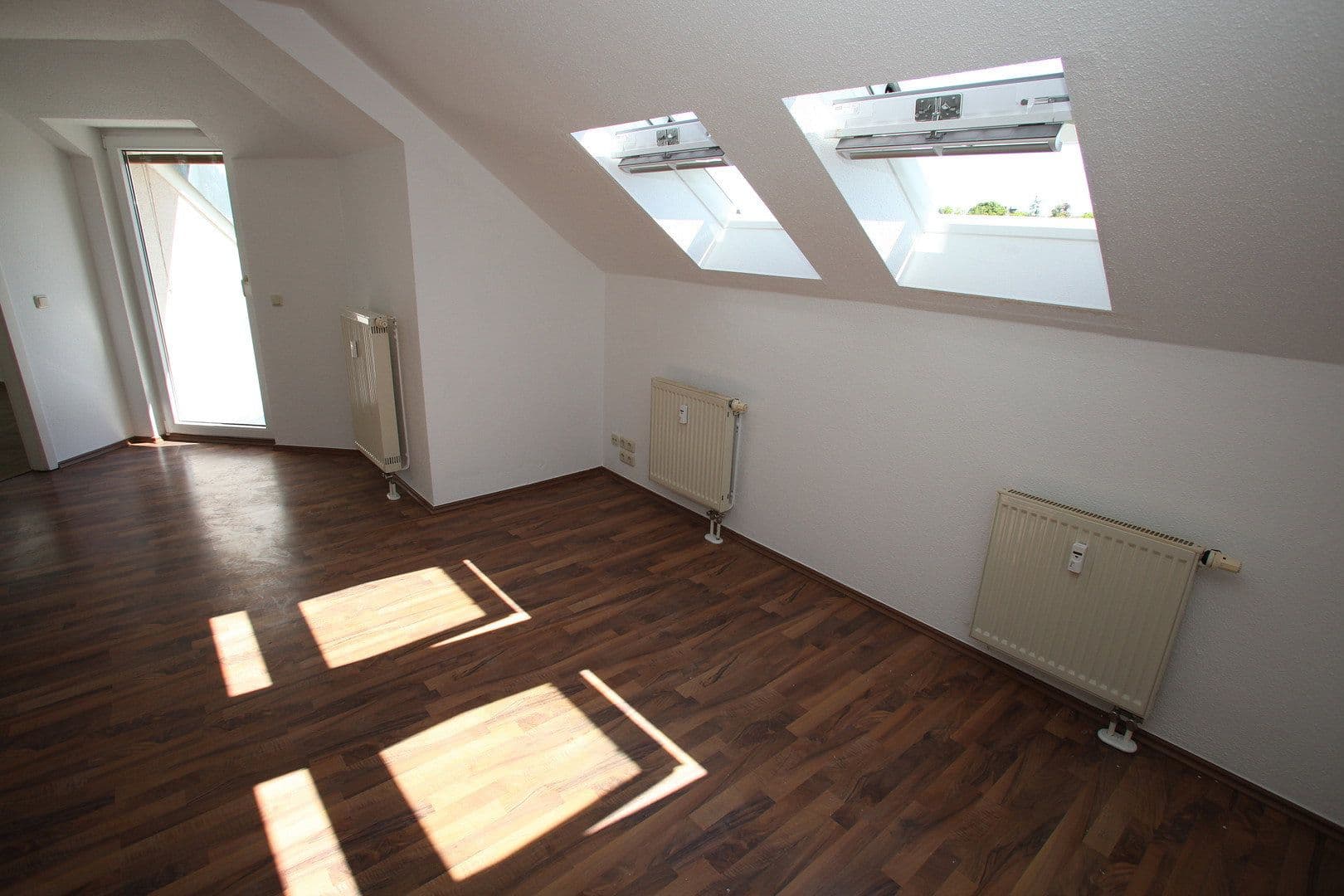 Pronájem bytu 3+1 98 m², Streitsberg 7, Plauen, Sasko Pronájem bytu 3+1 98 m², Streitsberg 7, Plauen, Sasko