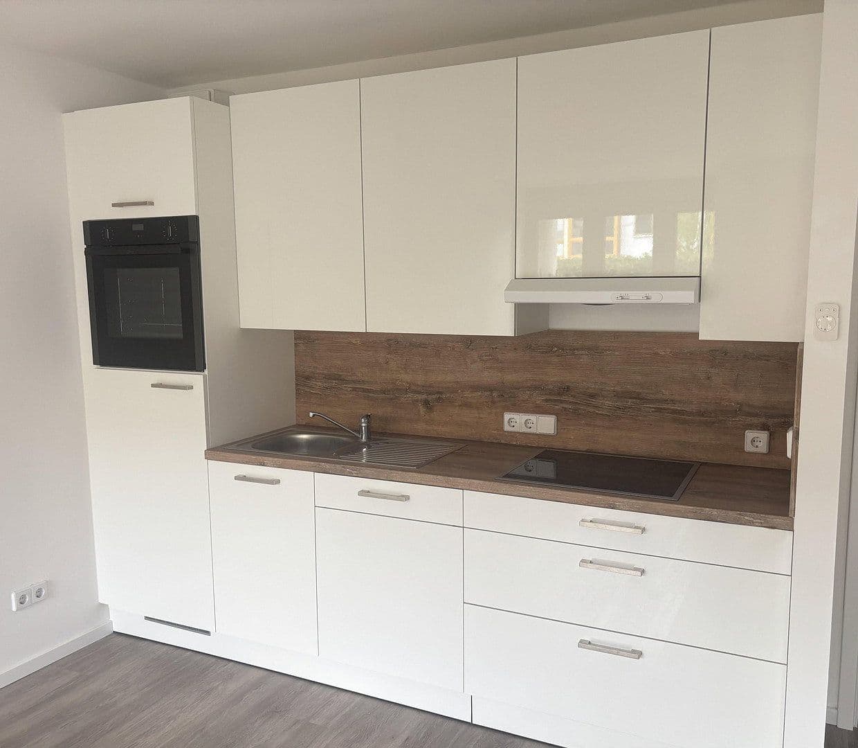 Pronájem bytu 1+1 34 m², Eichenring 17a, Panketal, Braniborsko Pronájem bytu 1+1 34 m², Eichenring 17a, Panketal, Braniborsko