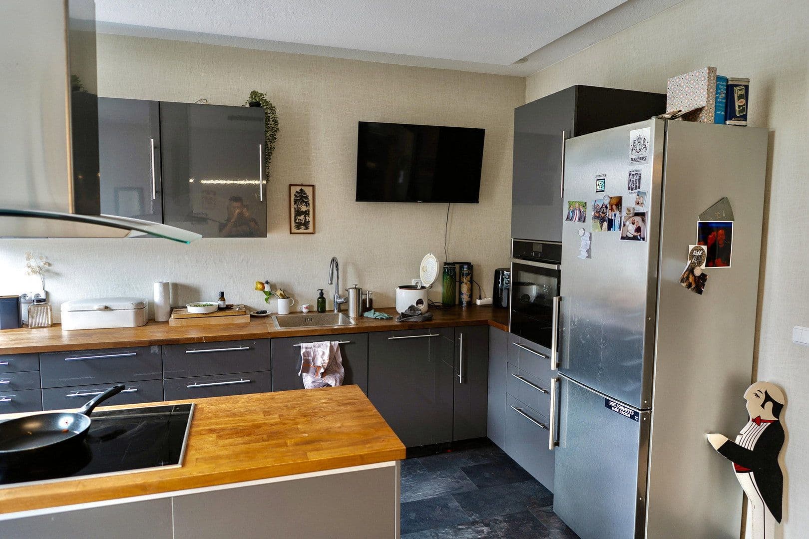 Prodej bytu 3+1 88 m², Hugo-Lutter-Str. 9a, Braunschweig, Dolní Sasko Prodej bytu 3+1 88 m², Hugo-Lutter-Str. 9a, Braunschweig, Dolní Sasko