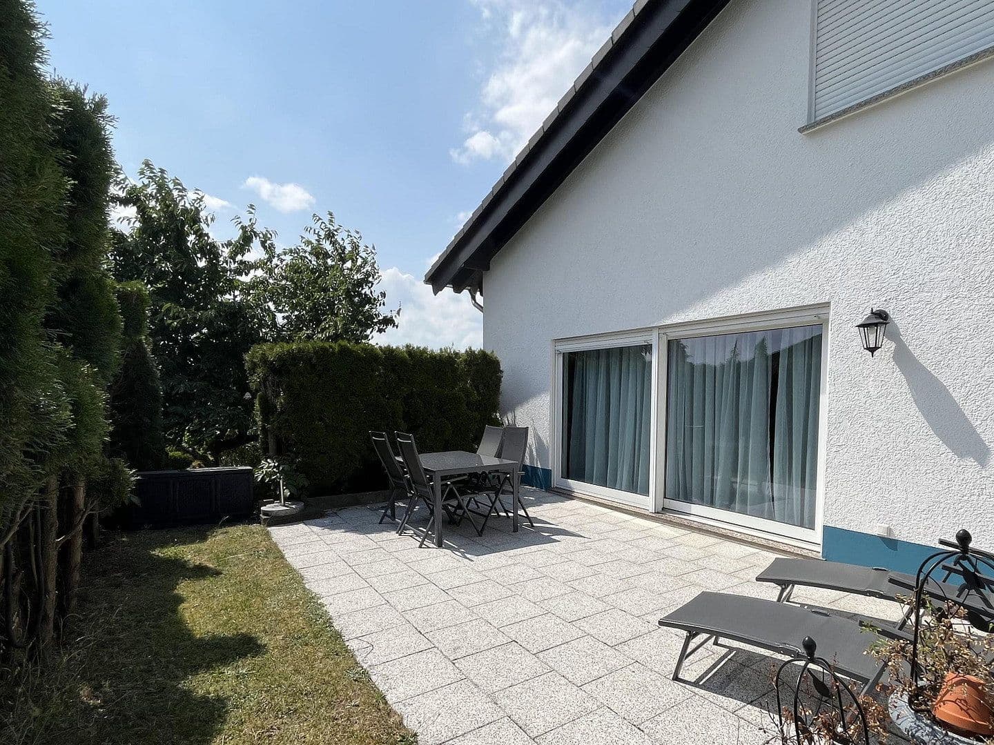 Prodej bytu 4+1 142 m², Montabaur, Porýní-Falc Prodej bytu 4+1 142 m², Montabaur, Porýní-Falc