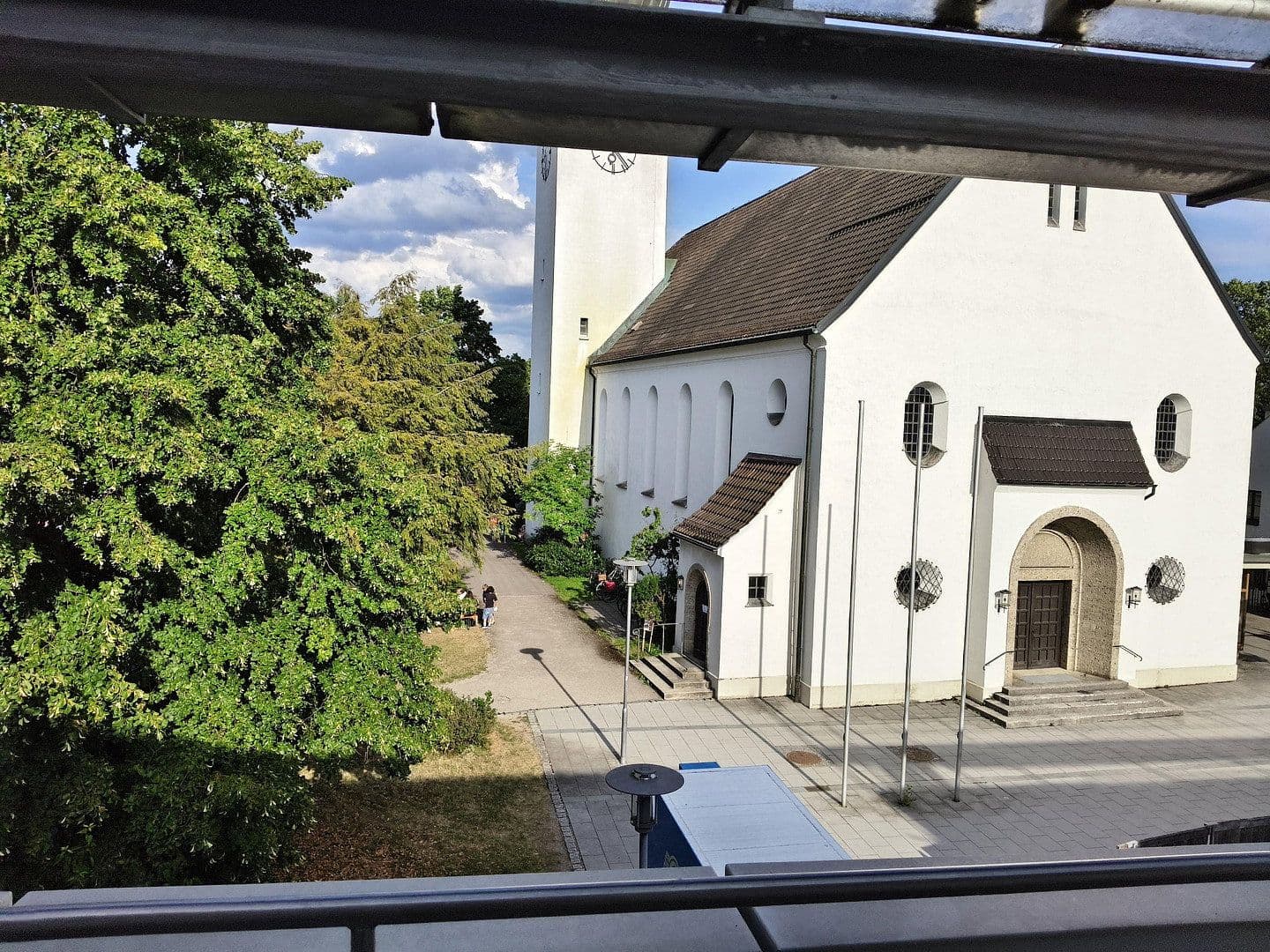 Pronájem bytu 1+1 40 m², Wendelsteinstraße 10, Vaterstetten, Bavorsko Pronájem bytu 1+1 40 m², Wendelsteinstraße 10, Vaterstetten, Bavorsko