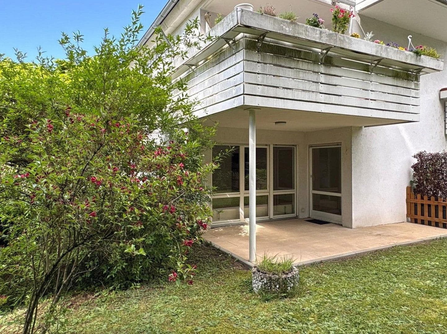 Prodej bytu 2+1 52 m², Stuttgart - Bad Cannstatt, Bádensko-Württembersko Prodej bytu 2+1 52 m², Stuttgart - Bad Cannstatt, Bádensko-Württembersko
