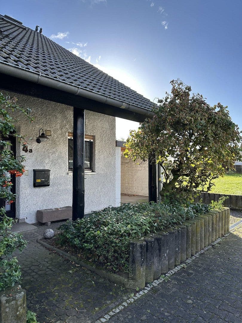 Prodej domu 114 m², pozemek 250 m², Pfungstadt, Hessen Prodej domu 114 m², pozemek 250 m², Pfungstadt, Hessen