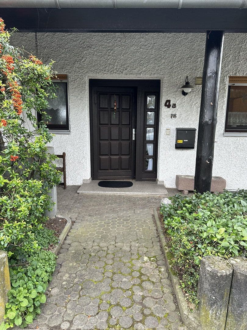 Prodej domu 114 m², pozemek 250 m², Pfungstadt, Hessen Prodej domu 114 m², pozemek 250 m², Pfungstadt, Hessen