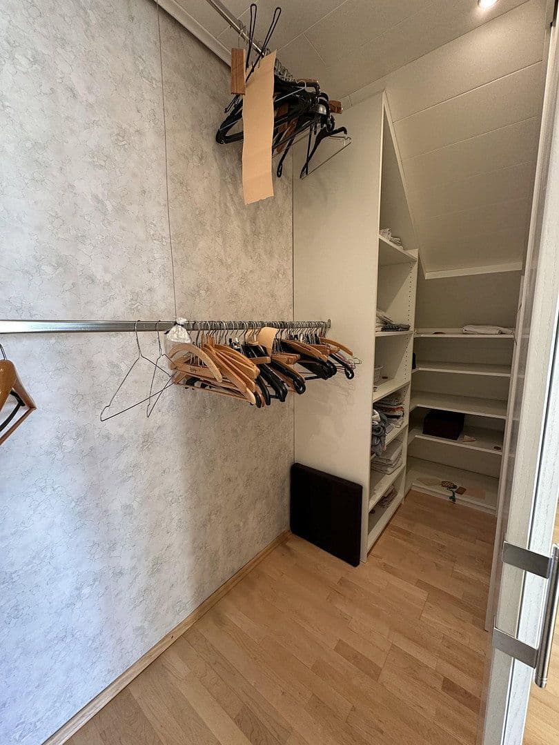 Prodej domu 114 m², pozemek 250 m², Pfungstadt, Hessen Prodej domu 114 m², pozemek 250 m², Pfungstadt, Hessen