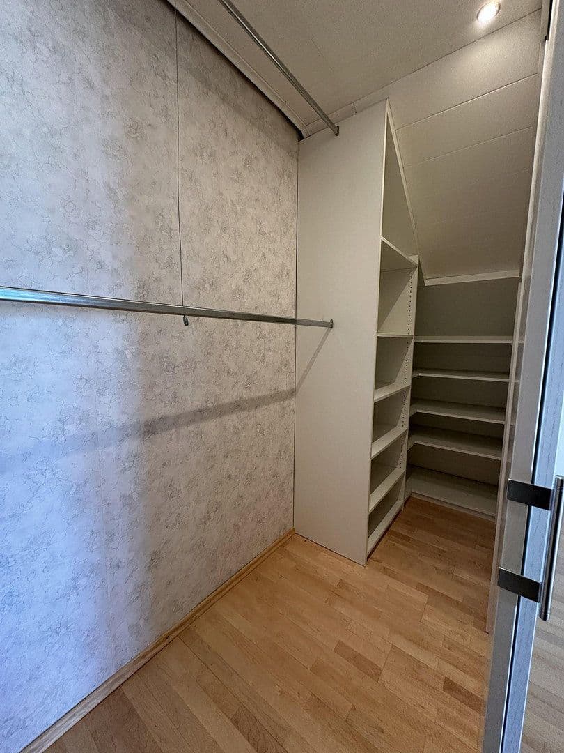 Prodej domu 114 m², pozemek 250 m², Pfungstadt, Hessen Prodej domu 114 m², pozemek 250 m², Pfungstadt, Hessen