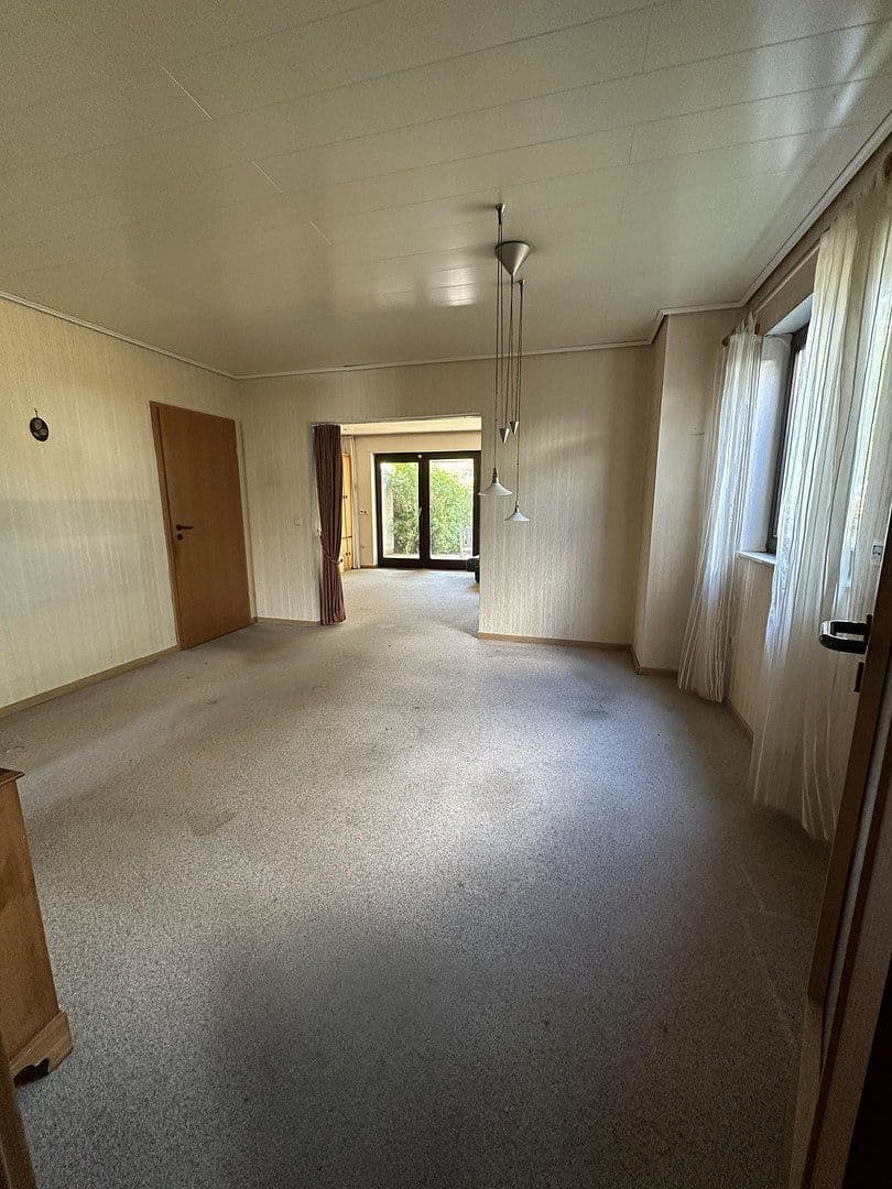 Prodej domu 114 m², pozemek 250 m², Pfungstadt, Hessen Prodej domu 114 m², pozemek 250 m², Pfungstadt, Hessen