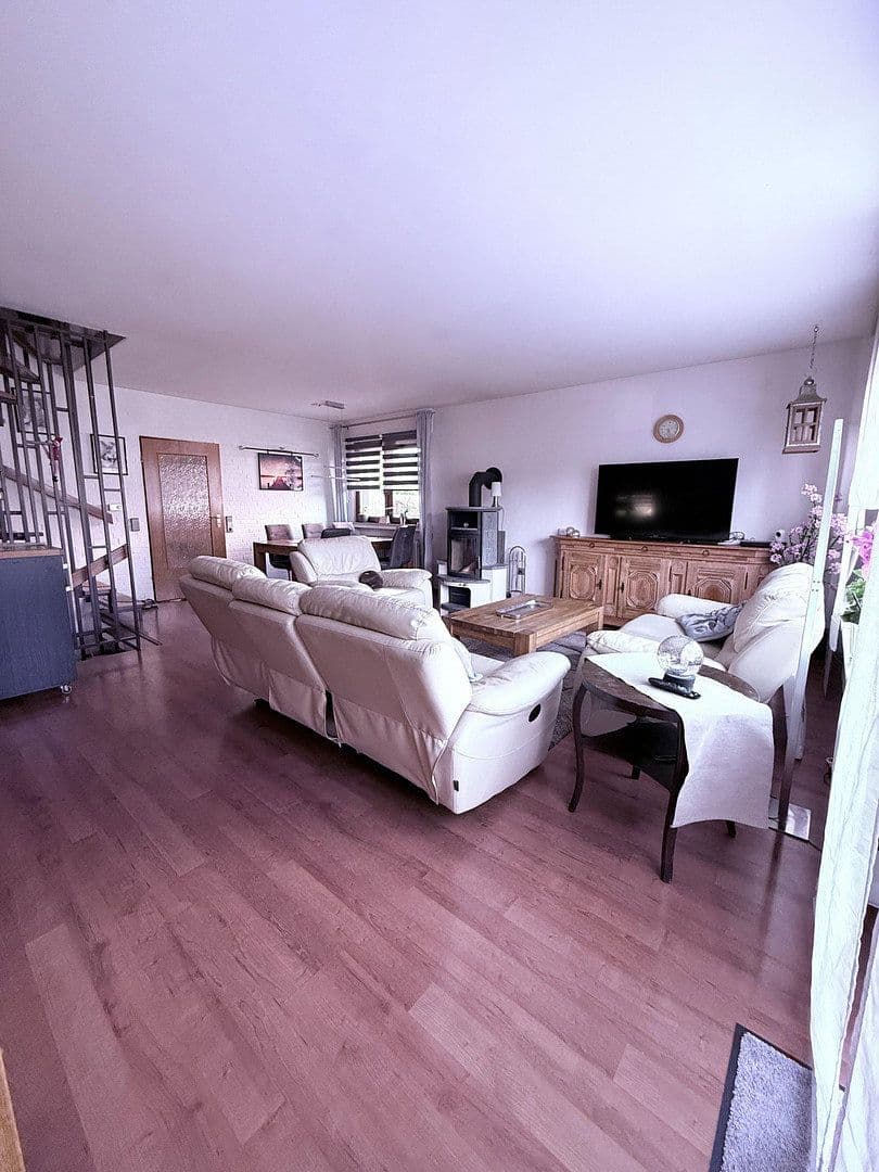 Prodej domu 148 m², pozemek 340 m², Heideweg 8, Dortmund, Severní Porýní-Vestfálsko Prodej domu 148 m², pozemek 340 m², Heideweg 8, Dortmund, Severní Porýní-Vestfálsko