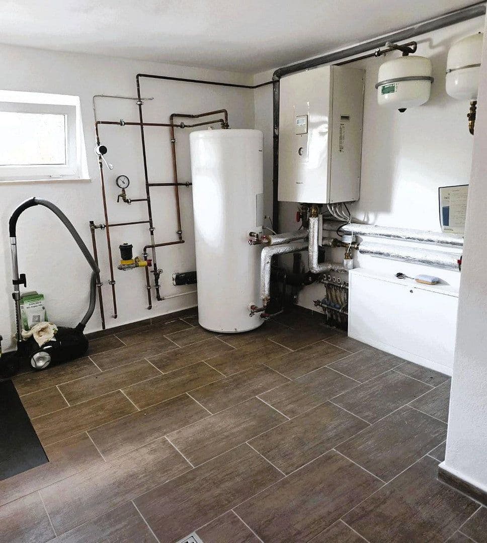 Prodej domu 371 m², pozemek 735 m², Sterkrader Straße 1, Berlin - Tegel, Berlín Prodej domu 371 m², pozemek 735 m², Sterkrader Straße 1, Berlin - Tegel, Berlín