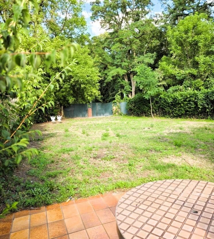 Prodej domu 371 m², pozemek 735 m², Sterkrader Straße 1, Berlin - Tegel, Berlín Prodej domu 371 m², pozemek 735 m², Sterkrader Straße 1, Berlin - Tegel, Berlín