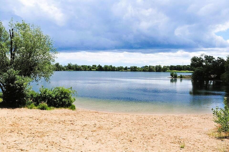 Prodej domu 371 m², pozemek 735 m², Sterkrader Straße 1, Berlin - Tegel, Berlín Prodej domu 371 m², pozemek 735 m², Sterkrader Straße 1, Berlin - Tegel, Berlín