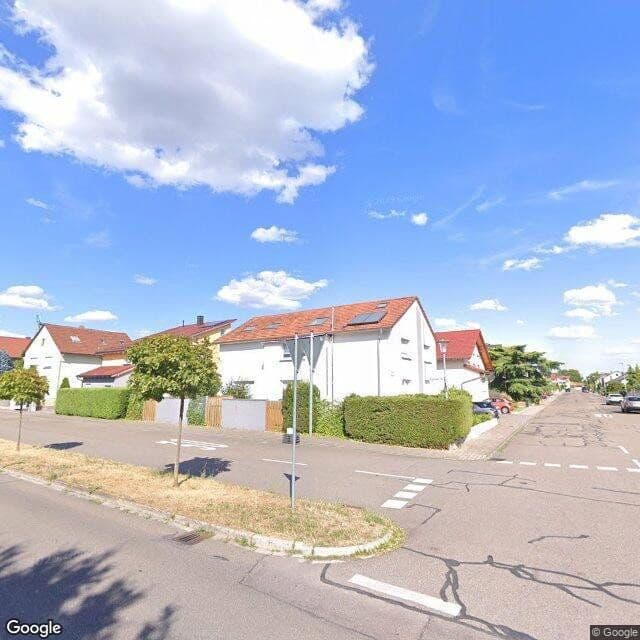 Pronájem bytu 3+kk 130 m², Waghäusel, Bádensko-Württembersko Pronájem bytu 3+kk 130 m², Waghäusel, Bádensko-Württembersko