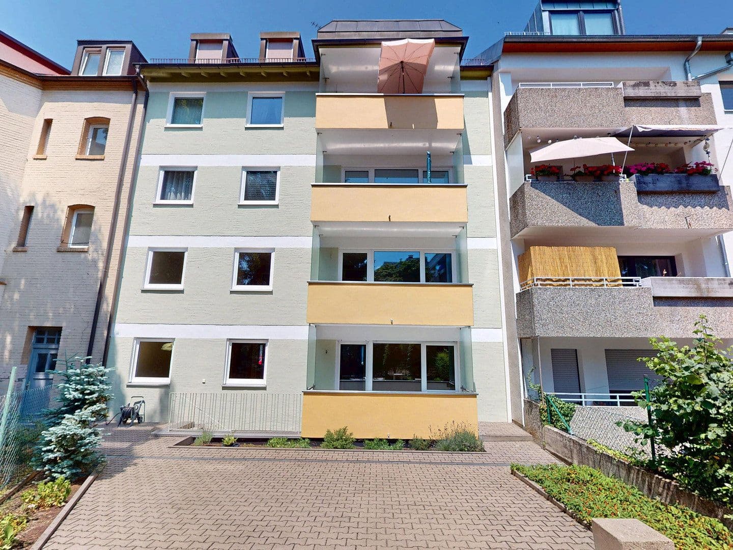 Prodej domu 407 m², pozemek 220 m², Bühlstrasse 20, Nürnberg, Bavorsko Prodej domu 407 m², pozemek 220 m², Bühlstrasse 20, Nürnberg, Bavorsko