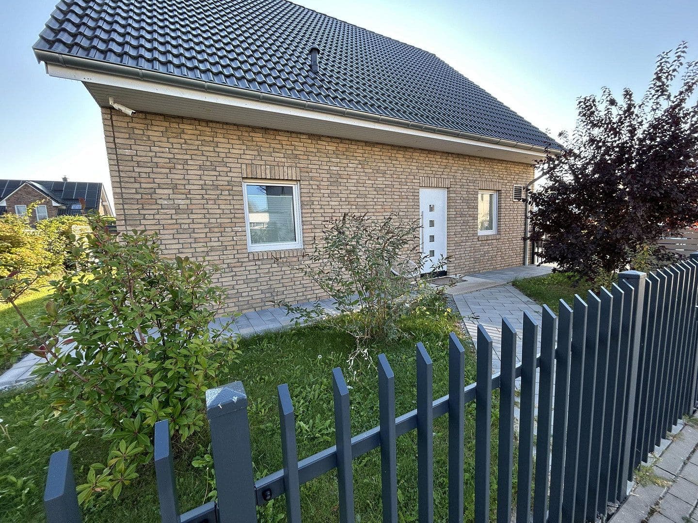 Prodej domu 140 m², pozemek 629 m², Zolaring 8, Ludwigsfelde, Braniborsko Prodej domu 140 m², pozemek 629 m², Zolaring 8, Ludwigsfelde, Braniborsko