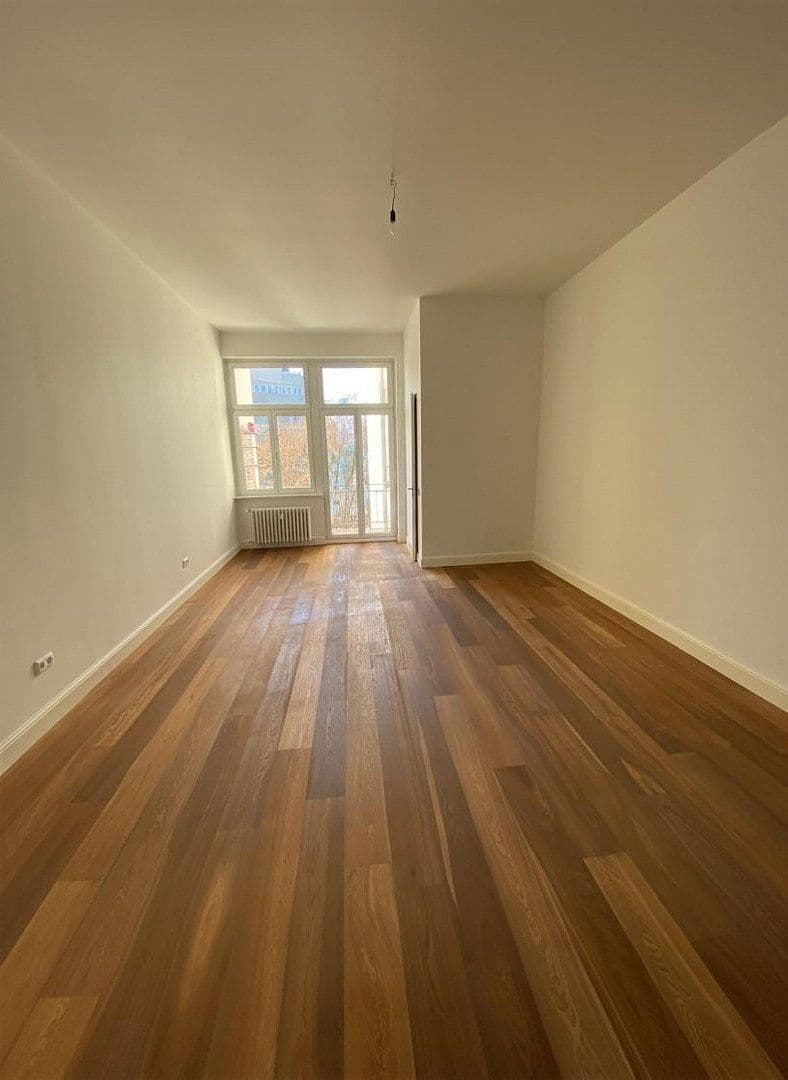 Pronájem bytu 3+1 110 m², Frankfurt, Hessen Pronájem bytu 3+1 110 m², Frankfurt, Hessen