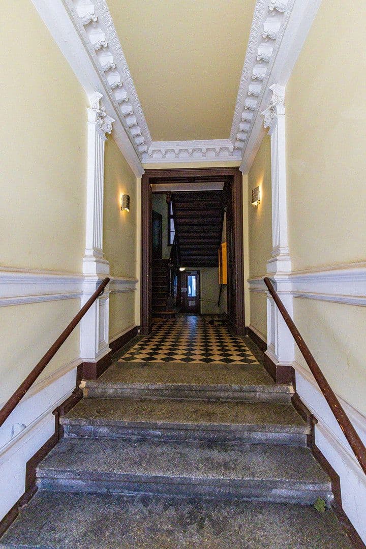 Prodej bytu 3+1 137 m², Ernst-Pinkert-Str. 11, Leipzig, Sasko Prodej bytu 3+1 137 m², Ernst-Pinkert-Str. 11, Leipzig, Sasko