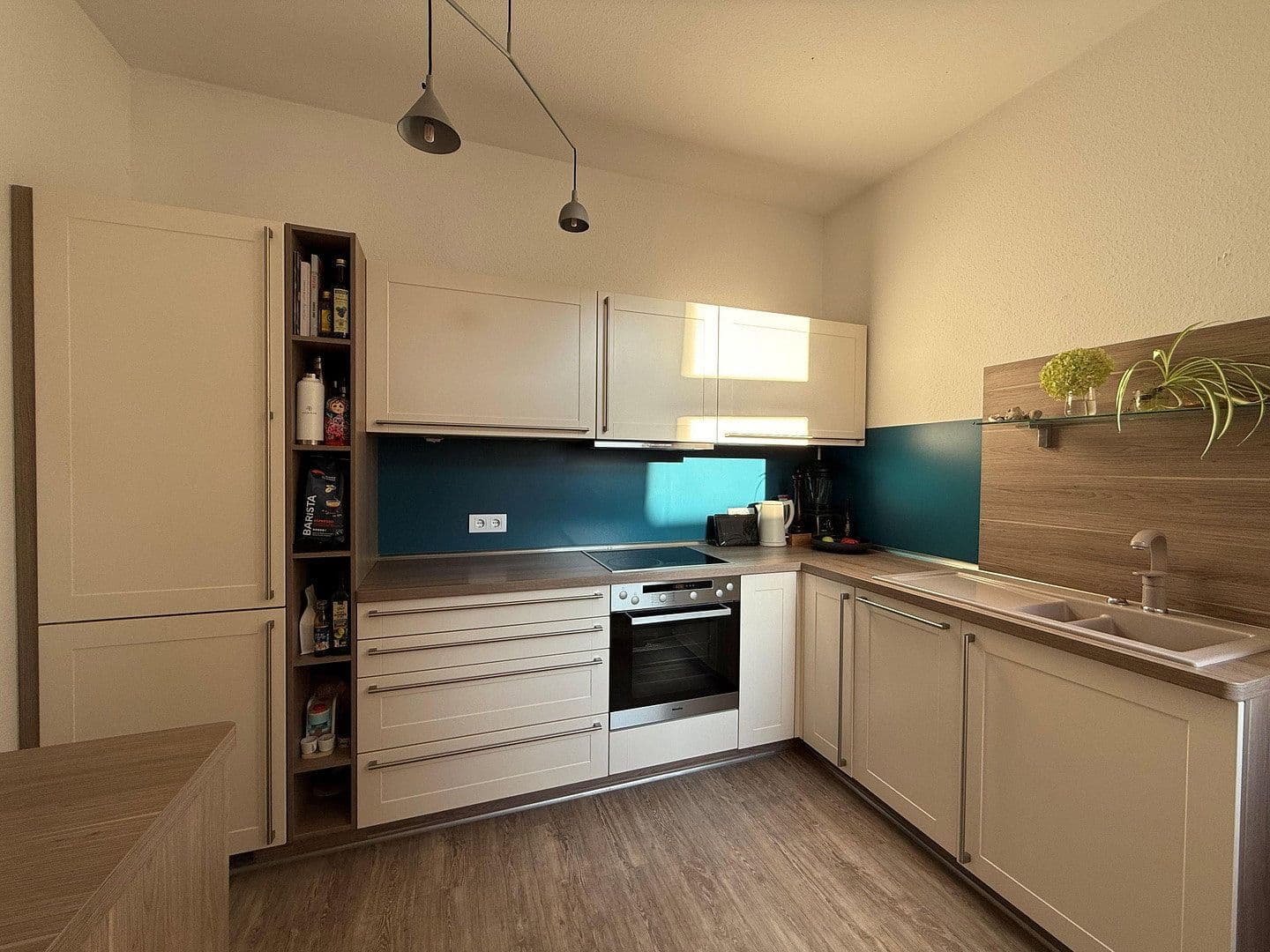 Prodej bytu 3+1 137 m², Ernst-Pinkert-Str. 11, Leipzig, Sasko Prodej bytu 3+1 137 m², Ernst-Pinkert-Str. 11, Leipzig, Sasko