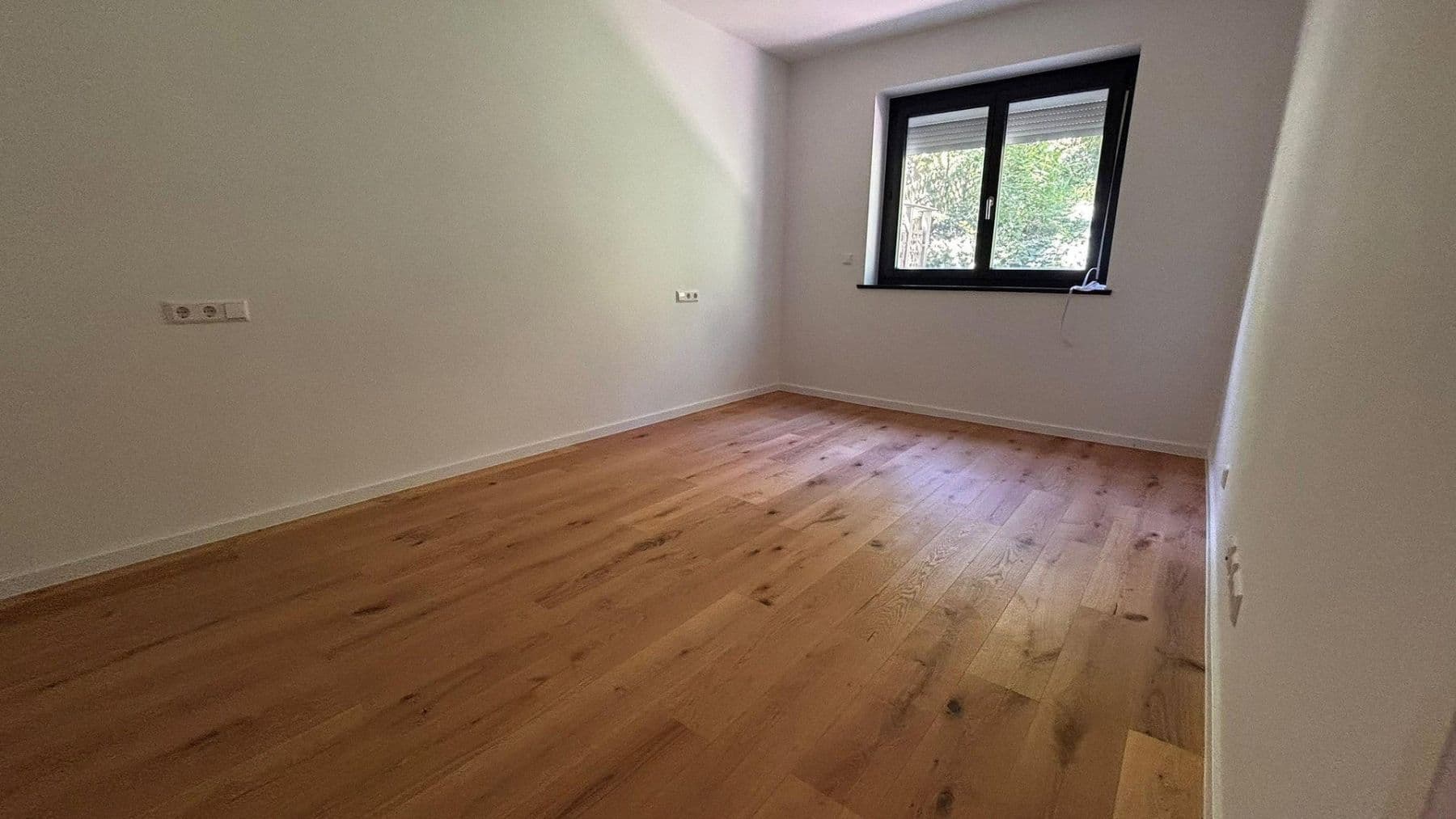 Prodej bytu 3+1 67 m², Kniebisstraße 10, Stuttgart, Bádensko-Württembersko Prodej bytu 3+1 67 m², Kniebisstraße 10, Stuttgart, Bádensko-Württembersko
