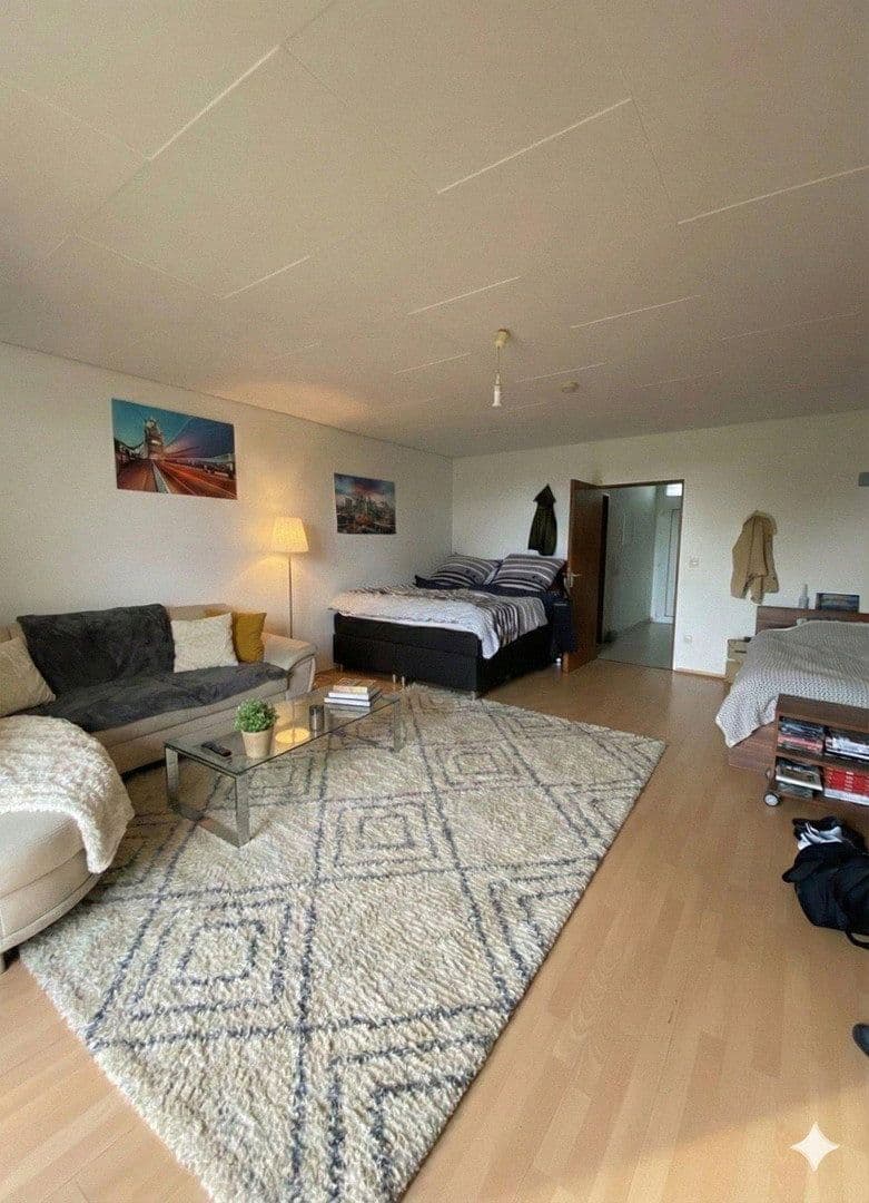 Pronájem bytu 1+1 51 m², Bad Homburg vor der Höhe, Hessen Pronájem bytu 1+1 51 m², Bad Homburg vor der Höhe, Hessen
