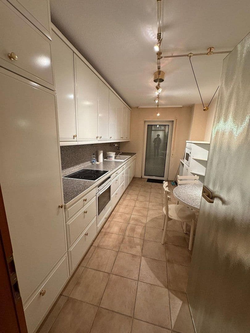 Pronájem bytu 3+1 92 m², Viehtrifftstraße 42, Speyer, Porýní-Falc Pronájem bytu 3+1 92 m², Viehtrifftstraße 42, Speyer, Porýní-Falc