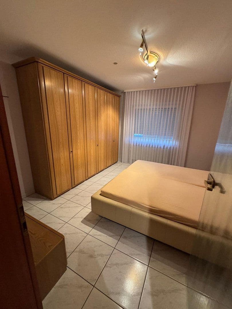 Pronájem bytu 3+1 92 m², Viehtrifftstraße 42, Speyer, Porýní-Falc Pronájem bytu 3+1 92 m², Viehtrifftstraße 42, Speyer, Porýní-Falc