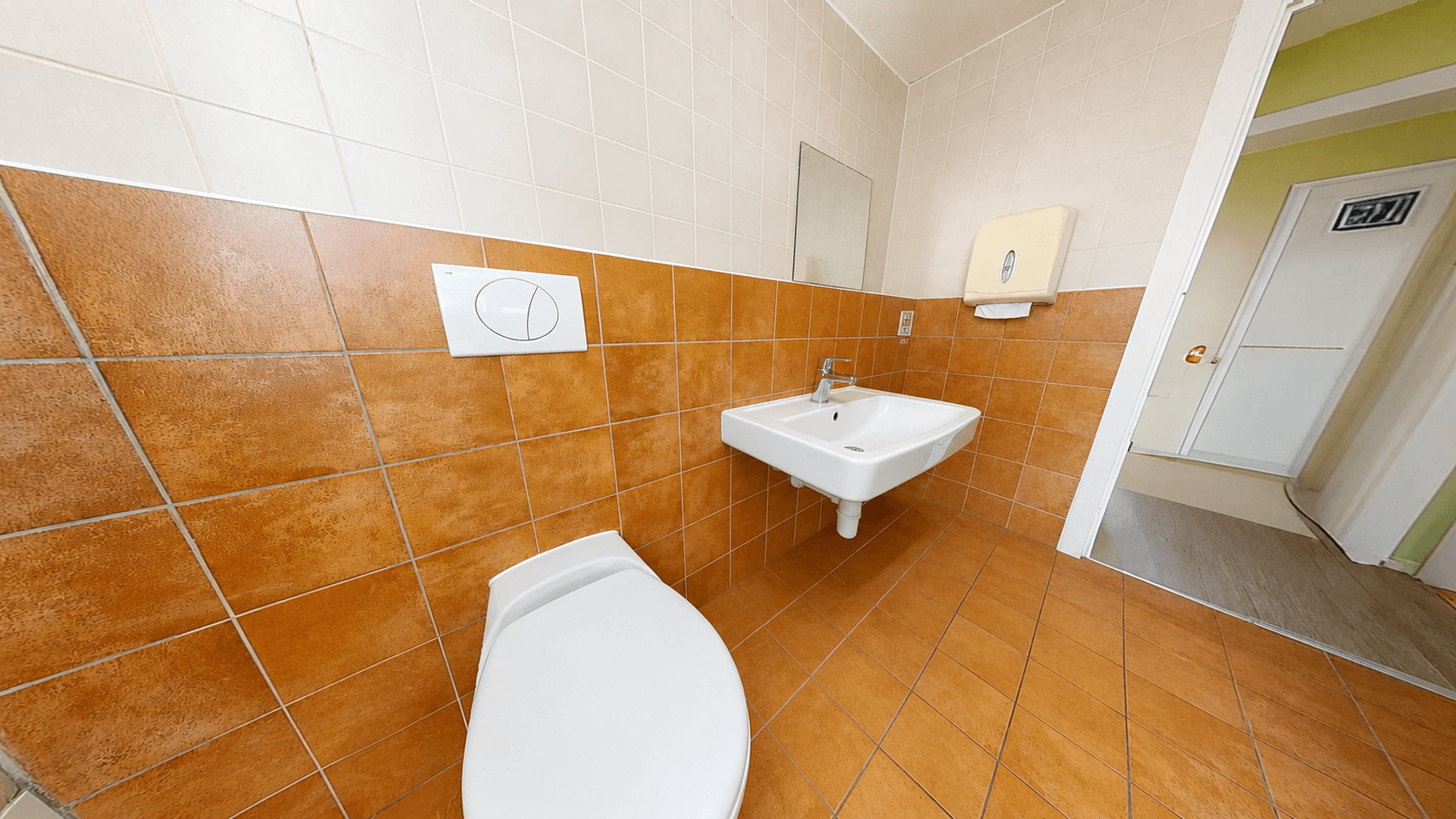 Pronájem bytu 6+1 128 m², Hauptstraße 62, Nordstemmen, Dolní Sasko Pronájem bytu 6+1 128 m², Hauptstraße 62, Nordstemmen, Dolní Sasko