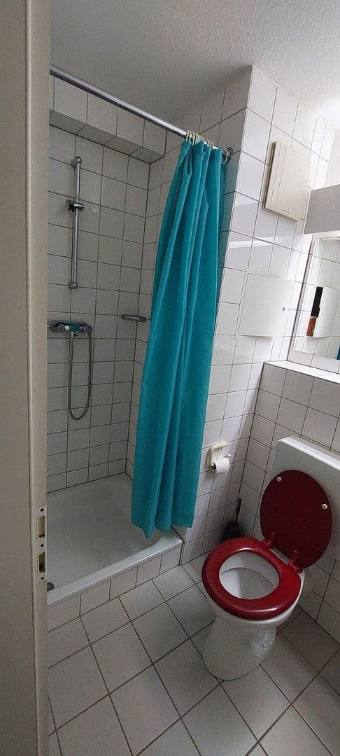 Pronájem bytu 1+1 22 m², Saarbrücken, Země Sársko Pronájem bytu 1+1 22 m², Saarbrücken, Země Sársko