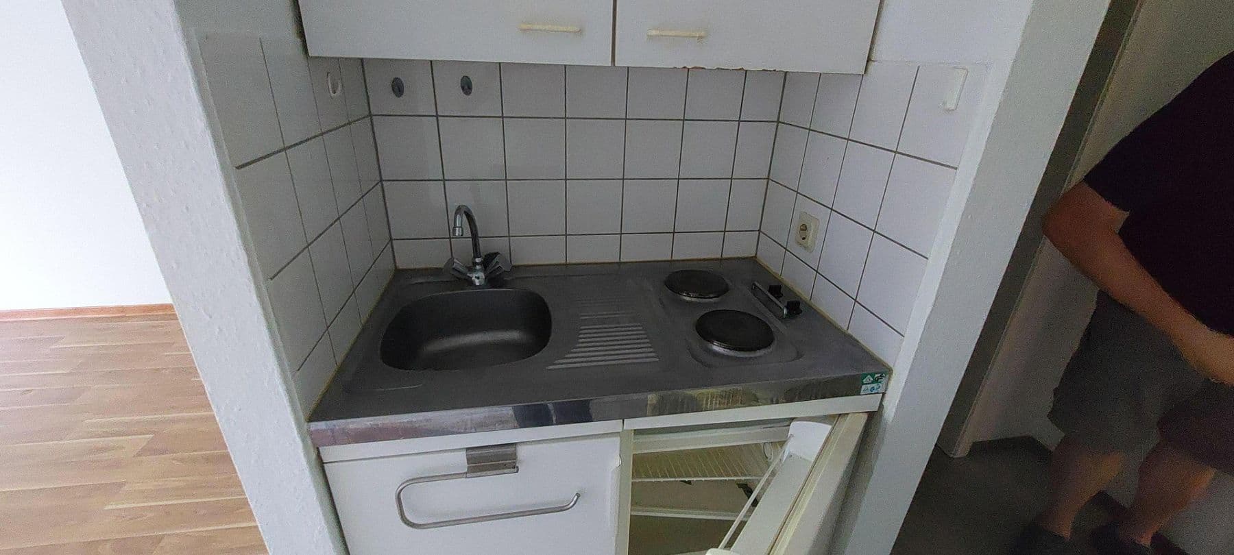 Pronájem bytu 1+1 22 m², Saarbrücken, Země Sársko Pronájem bytu 1+1 22 m², Saarbrücken, Země Sársko