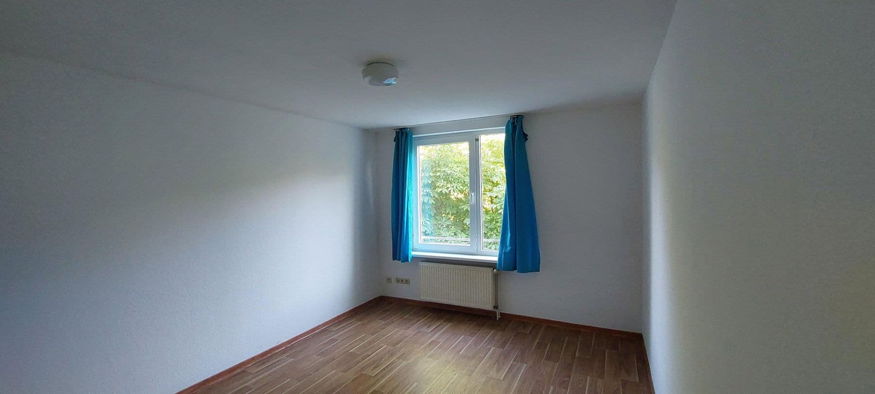 Pronájem bytu 1+1 22 m², Saarbrücken, Země Sársko Pronájem bytu 1+1 22 m², Saarbrücken, Země Sársko
