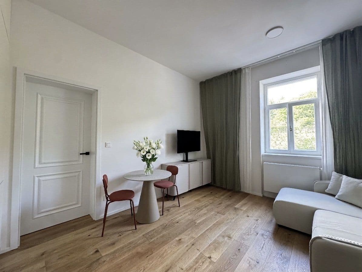 Pronájem bytu 39 m², Tachovske namesti, Praha, Praha Pronájem bytu 39 m², Tachovske namesti, Praha, Praha