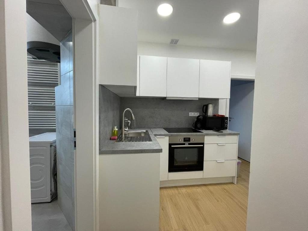 Pronájem bytu 48 m², Na Stráži, Praha, Praha Pronájem bytu 48 m², Na Stráži, Praha, Praha