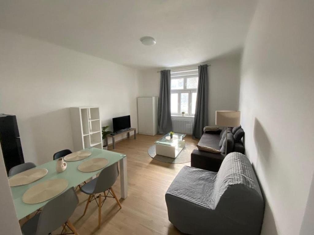 Pronájem bytu 48 m², Na Stráži, Praha, Praha Pronájem bytu 48 m², Na Stráži, Praha, Praha