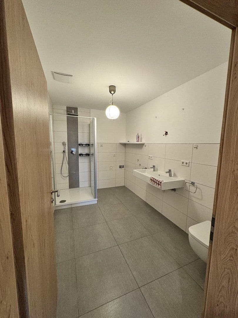 Pronájem bytu 3+1 94 m², Großreuther Straße 77, Nürnberg, Bavorsko Pronájem bytu 3+1 94 m², Großreuther Straße 77, Nürnberg, Bavorsko