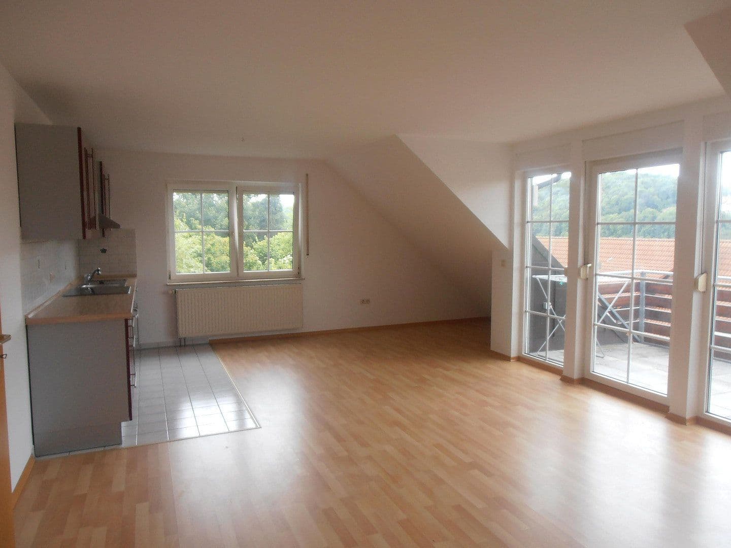 Prodej bytu 2+1 55 m², Niederstetten, Bádensko-Württembersko Prodej bytu 2+1 55 m², Niederstetten, Bádensko-Württembersko