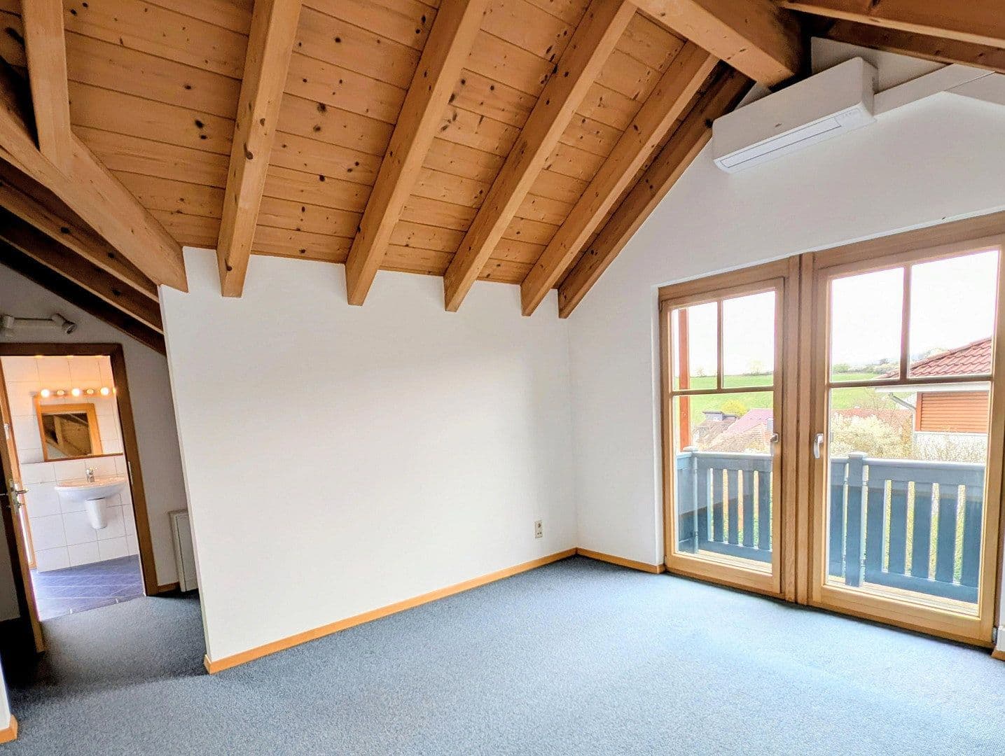 Prodej domu 180 m², pozemek 530 m², Bad Kreuznach, Porýní-Falc Prodej domu 180 m², pozemek 530 m², Bad Kreuznach, Porýní-Falc
