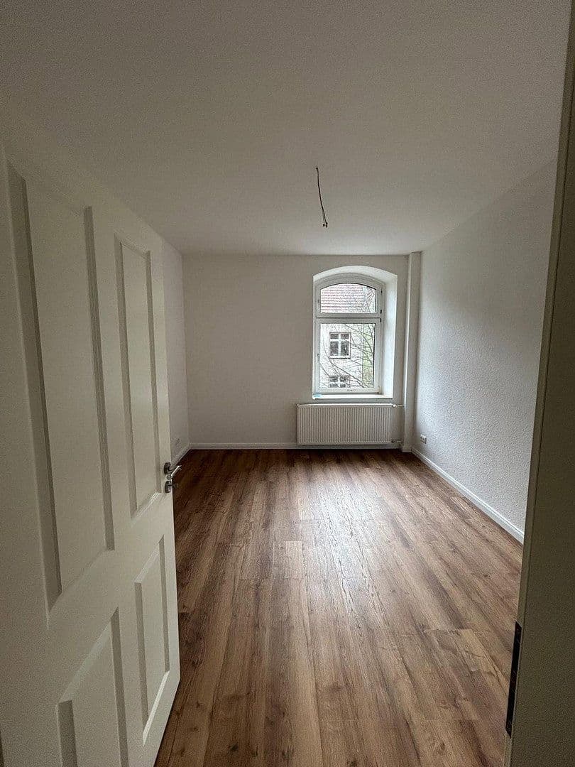 Pronájem bytu 2+kk 56 m², Wilhelmstraße 37, Leverkusen, Severní Porýní-Vestfálsko Pronájem bytu 2+kk 56 m², Wilhelmstraße 37, Leverkusen, Severní Porýní-Vestfálsko