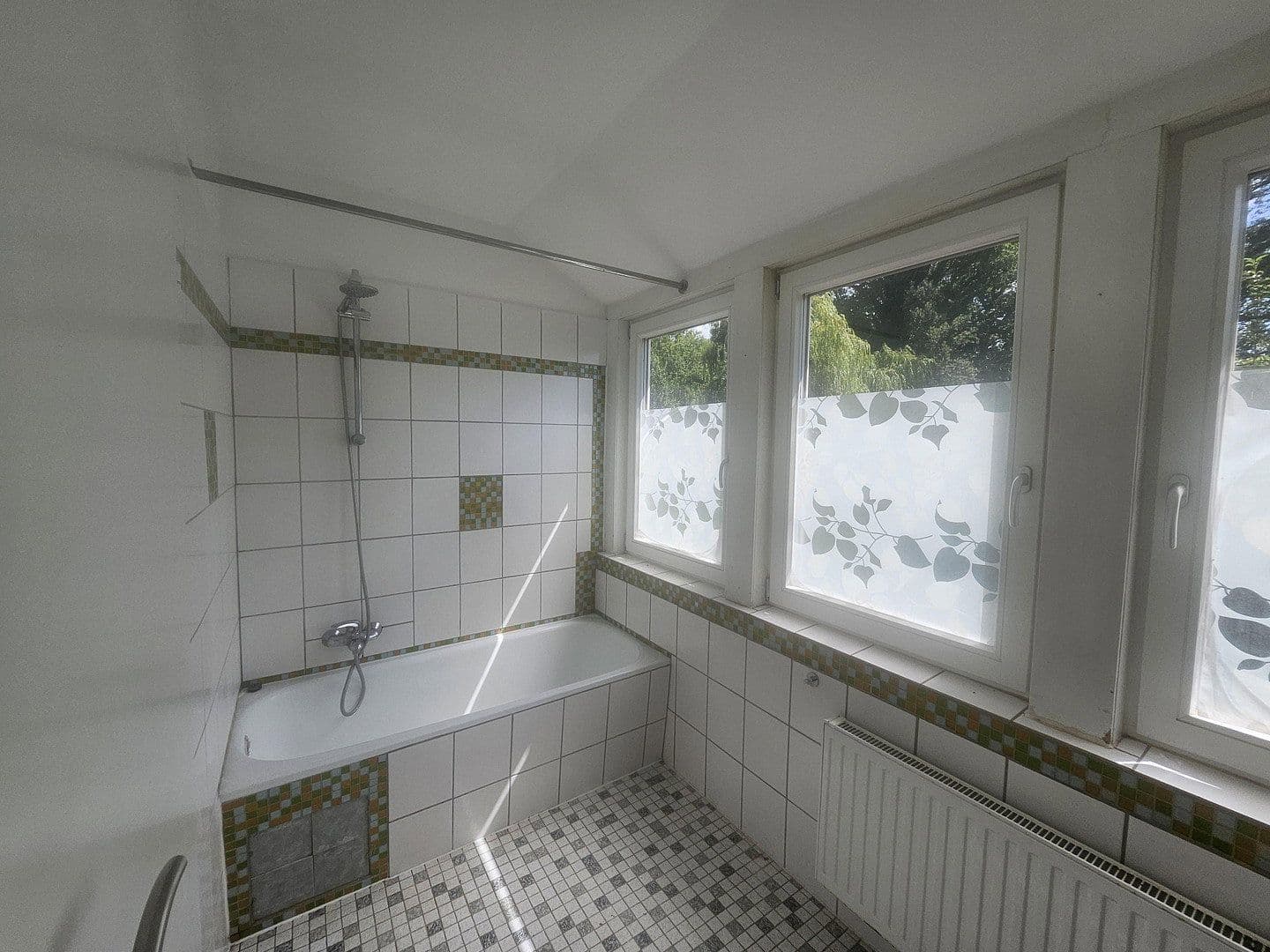 Prodej domu 212 m², pozemek 1.883 m², Quelkhorner Landstraße, Ottersberg, Dolní Sasko Prodej domu 212 m², pozemek 1.883 m², Quelkhorner Landstraße, Ottersberg, Dolní Sasko