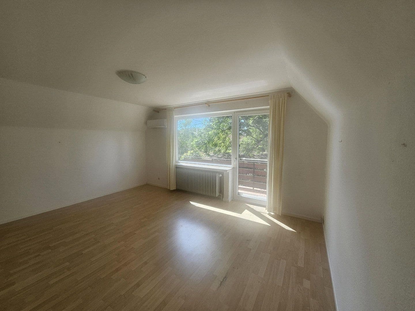 Prodej domu 212 m², pozemek 1.883 m², Quelkhorner Landstraße, Ottersberg, Dolní Sasko Prodej domu 212 m², pozemek 1.883 m², Quelkhorner Landstraße, Ottersberg, Dolní Sasko