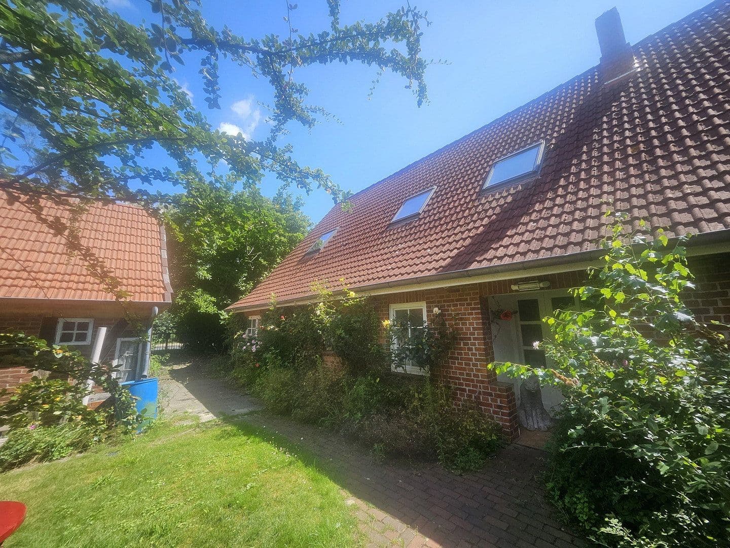Prodej domu 212 m², pozemek 1.883 m², Quelkhorner Landstraße, Ottersberg, Dolní Sasko Prodej domu 212 m², pozemek 1.883 m², Quelkhorner Landstraße, Ottersberg, Dolní Sasko